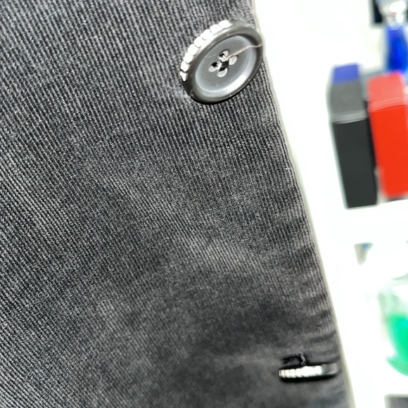 Burberry Sports Jacket Size 46R. Very Good Used Condition. - Picture 16 of 16